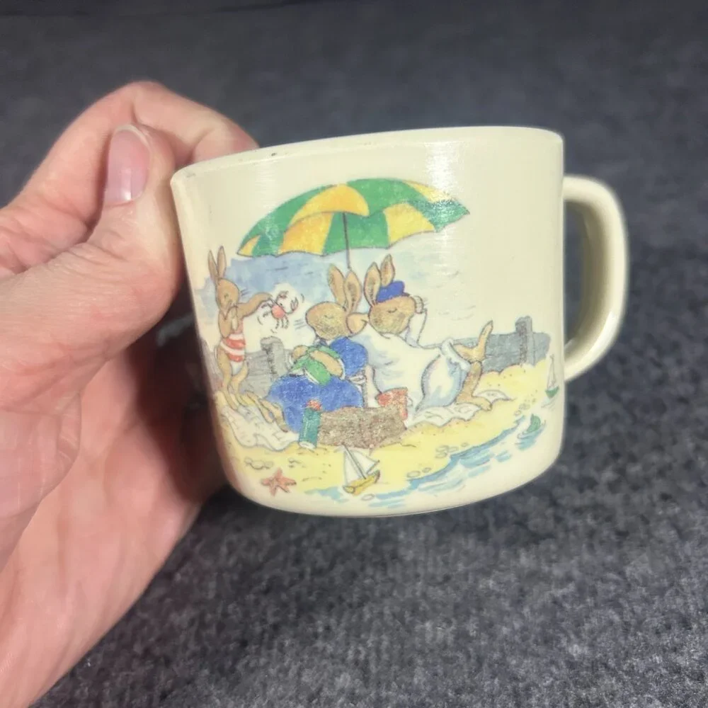Royal Doulton BUNNYKINS Mug Beach Day‎ Plastic 1994